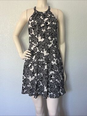 Floral Halter Fit Flare Dress Keyhole Back Black White Express Womens Size 4